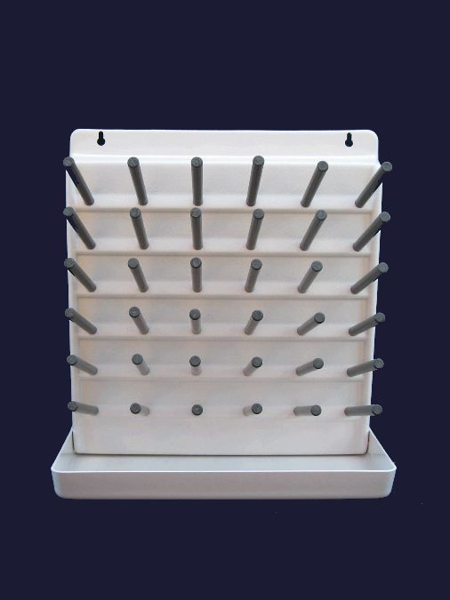 Bottle drying rack 136 pegs front
